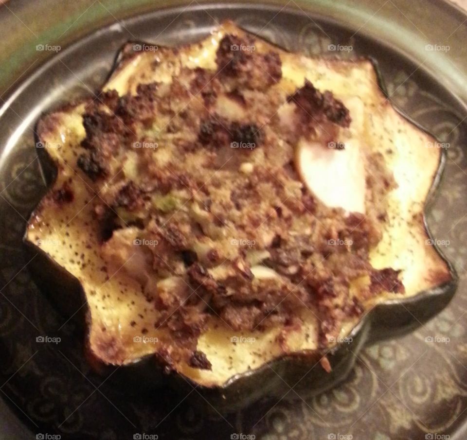 sausage and apple stuffed acorn squash