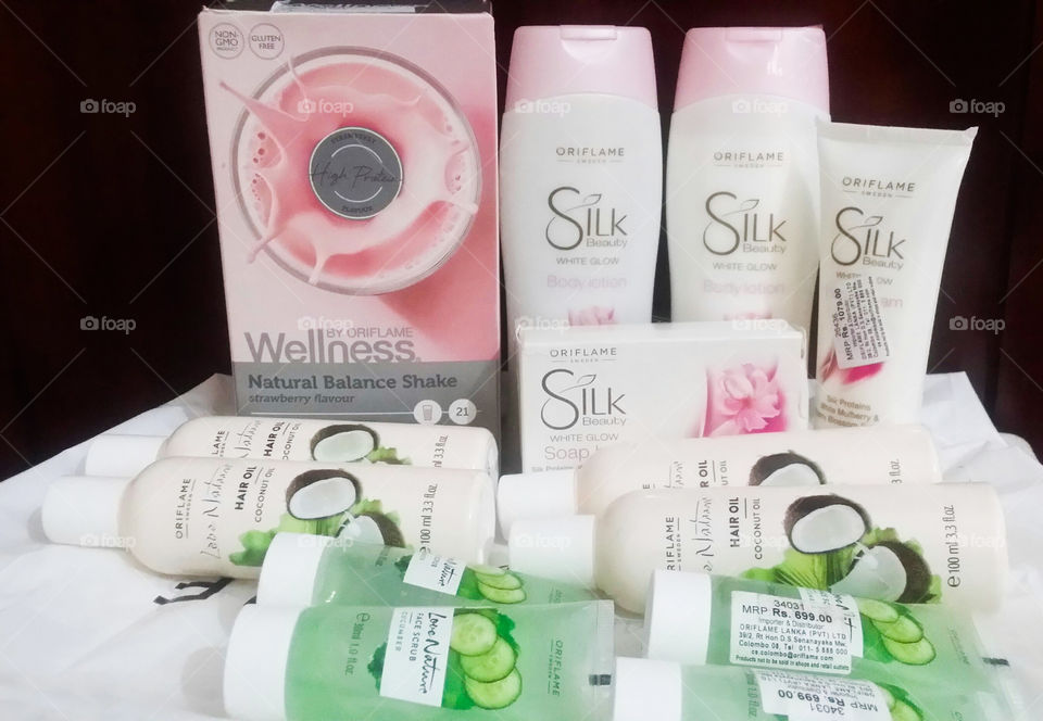 💖💖💖💖💖💖💖💖💖💖💖💖CUSTOMER'S THINGS READY TO DELIVERY🚚🚚🚚 THANK U SO MUCH DEAREST👦👧💐💐 KEEP TOUCH WITH ORIFLAME😍😍💐 💐