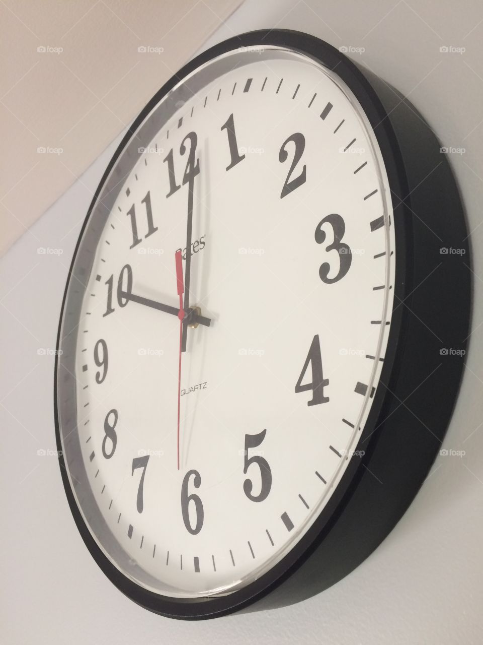 The clock says it's break time!