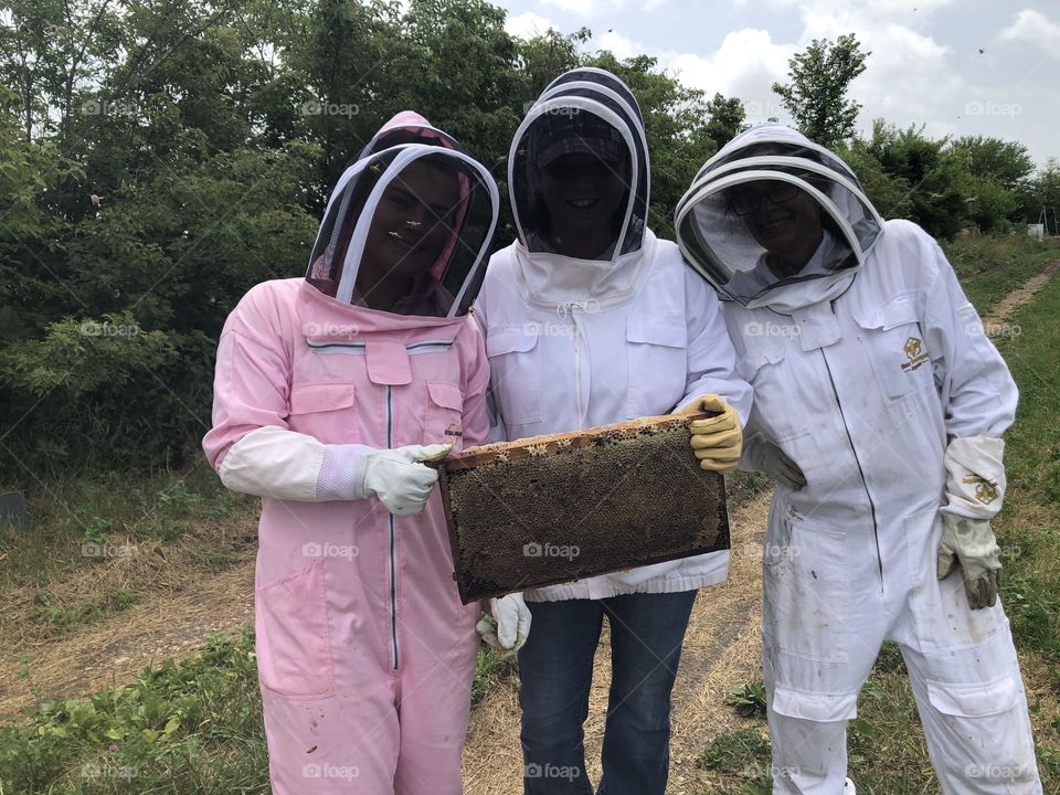 Beekeeping, beekeeper, beekeepers, learning, class, BeeResQ