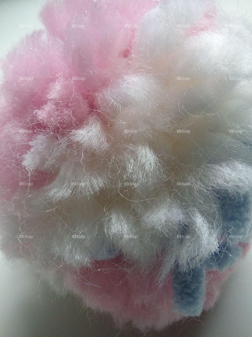 fuzzy puff