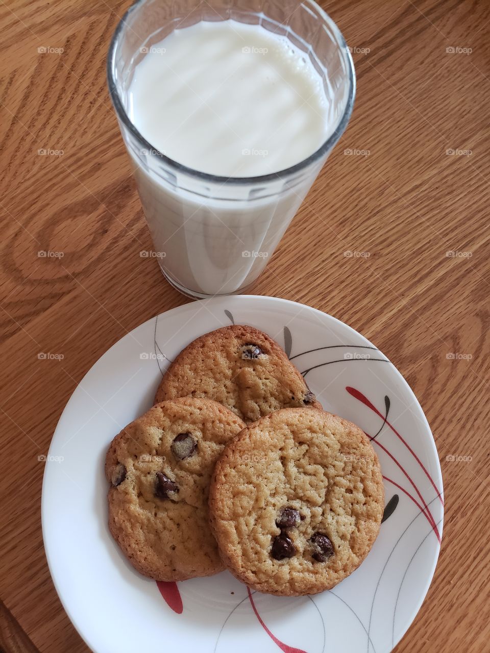 milk and cookies