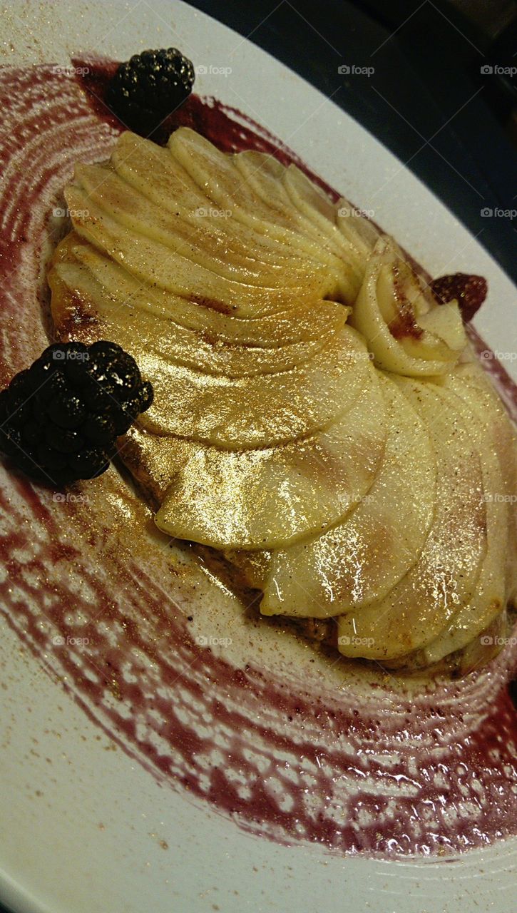 Fine Apple pie with foie gras.