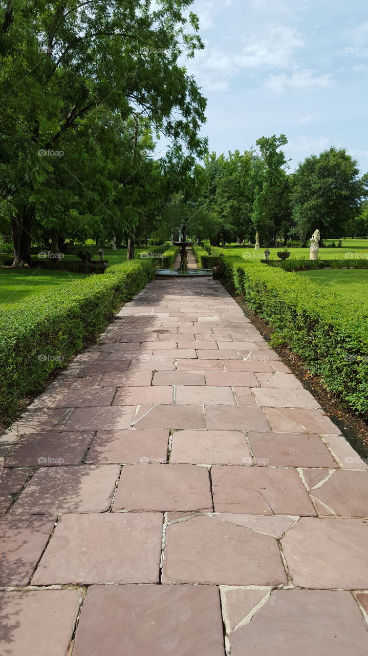 the fountain path