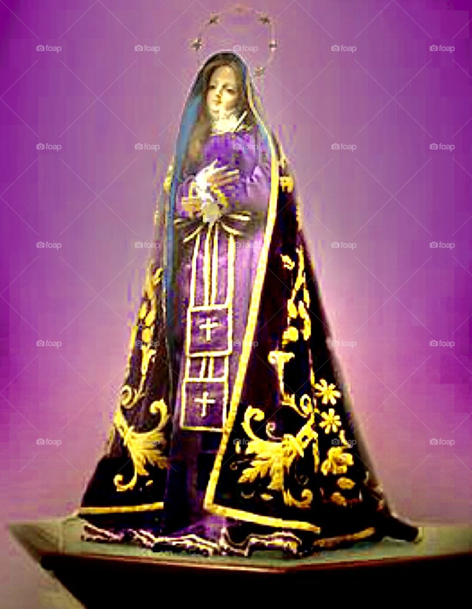 🙏 🇪🇸 Oh Maria, ruega por nosotros que recurrimos a ti.  Amén.  🇧🇷 Ó Maria, Nossa Senhora, rogai por nós que recorremos a vós. Amém. / 🇺🇸 O Mary, pray for us that we turn to you.  Amen. / 🇮🇹 O Madonna, prega per noi che ci rivolgiamo a te. Amen. 