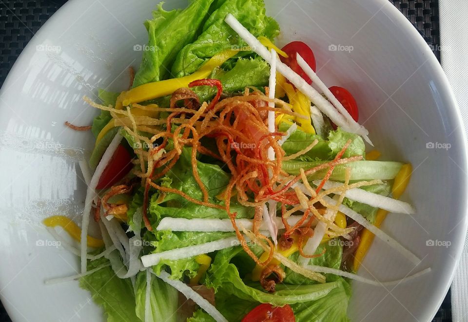 Asian Salad for today! My favorite 😍
Mesclun greens drizzled with plum vinaigrette dressing topped with dried squid, krispy kani sticks,green mango & turnips! Must try 👌