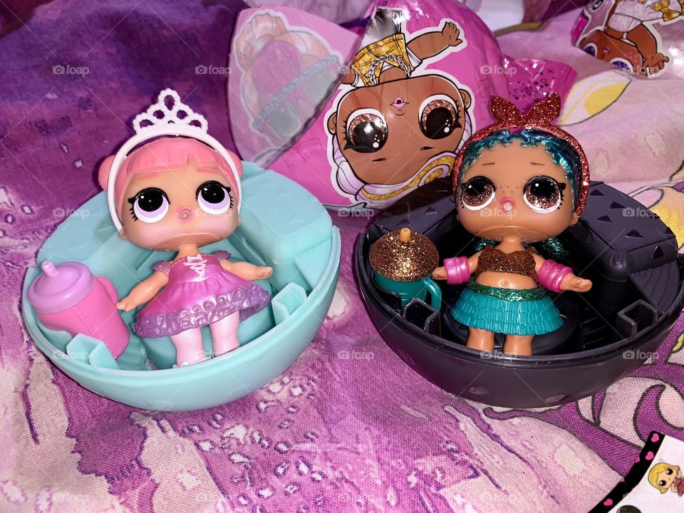 Center Stage and Coconut Q.T. Lol-surprise dolls