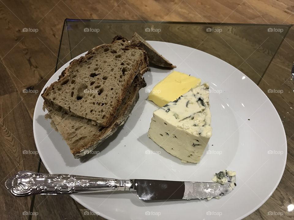 Hoxton Rye with blue cheese 