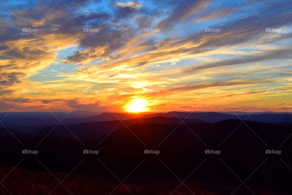 Shenandoa painted sky