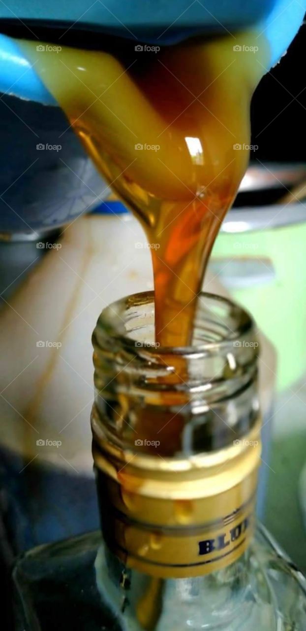 Honey into Bottle