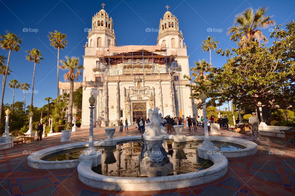 The incredible Hearst Castle in San Simeon - California 