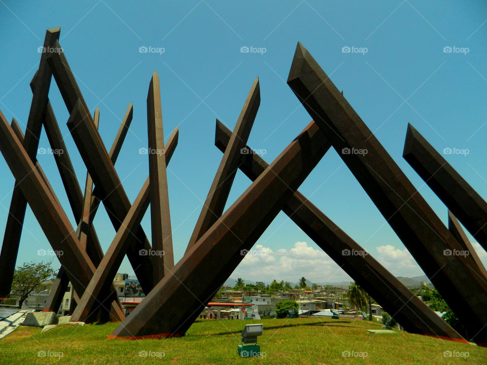 Machetes at the park of Liberty, Santiago de Cuba!