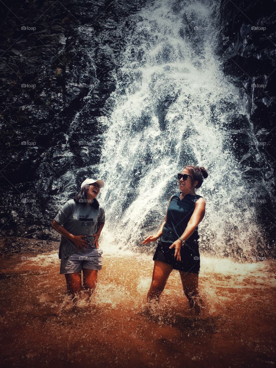 Happy water fall with my friends 