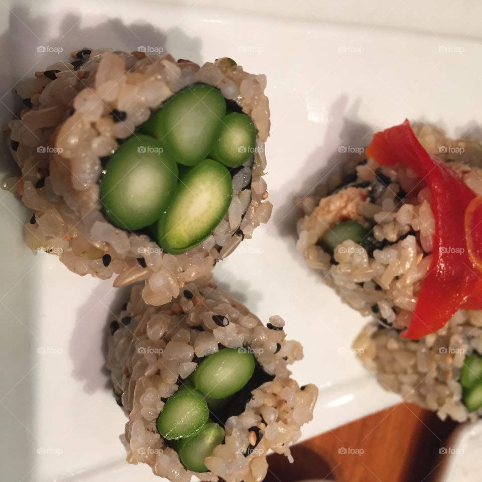 Veggie sushi roll