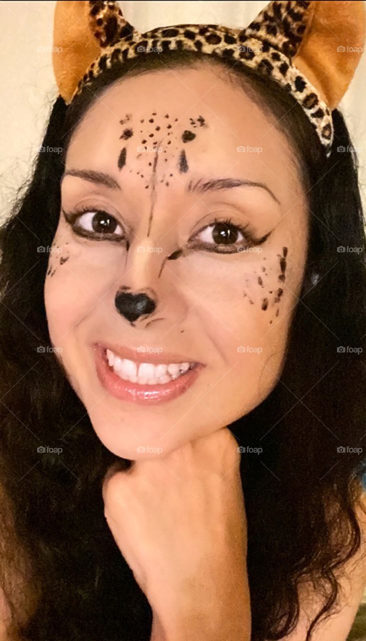 Happy Halloween it’s cheetah time! 🐆