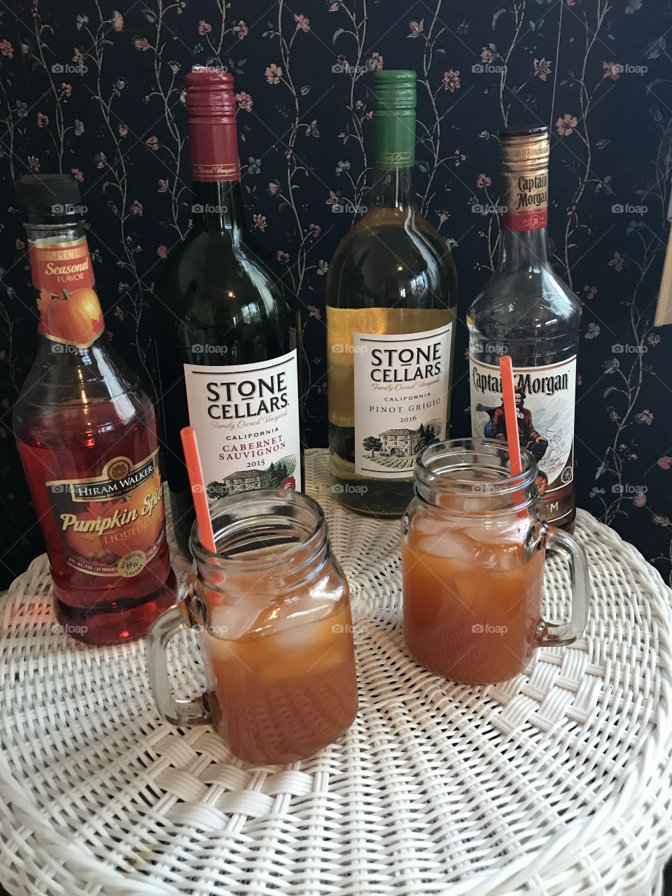 Holiday Drinks Spiced Apple Rum
