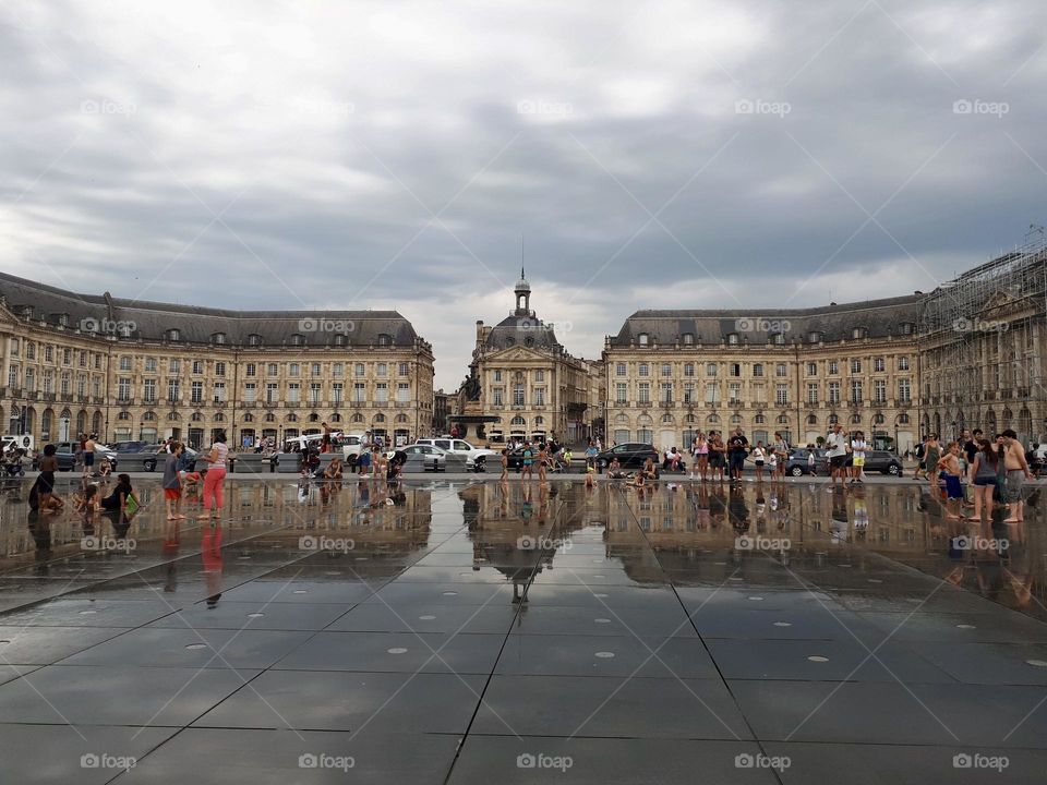 Mirror fountain in Bodrdeaux, France