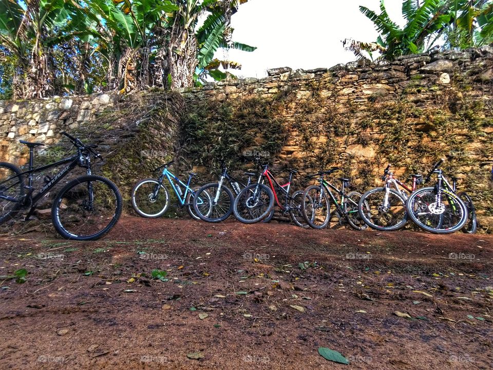bikes no muro