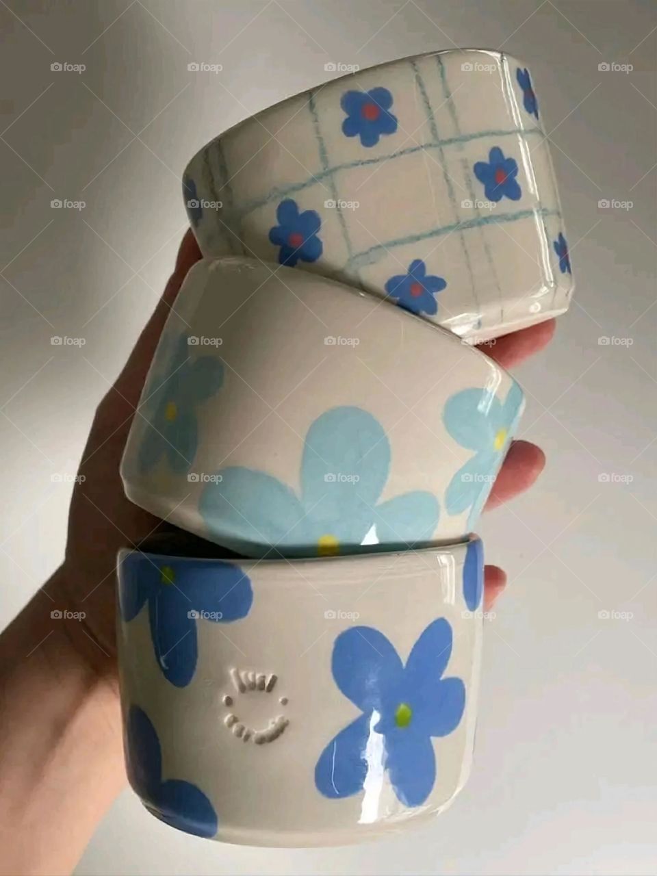 A very beautiful picture, and there is no better picture than it. There is no better picture of green herbs and colorful, red and white roses than it. Glory be to God, the natural and picturesque view, and there is no more wonderful picture than it.