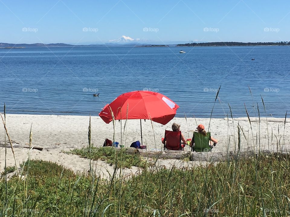 Amazing summer day on Willows Beach