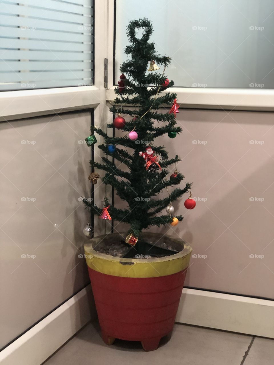Mini Xmas Tree for the Office.