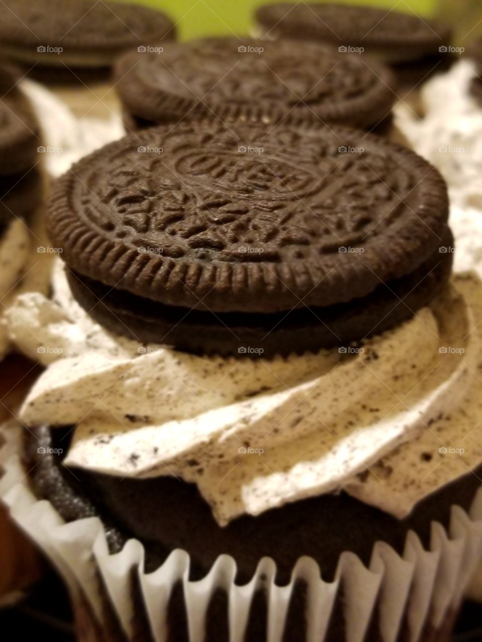 Oreo cupcake
