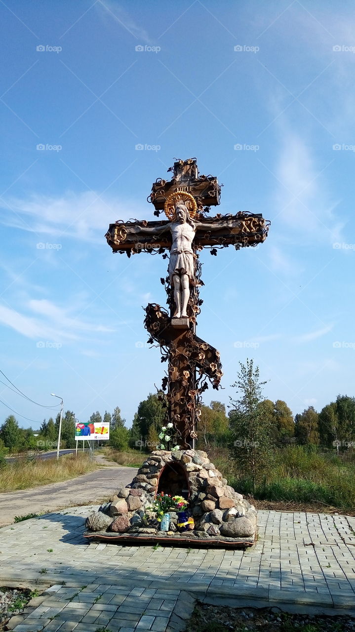 крест.дорога.небо.