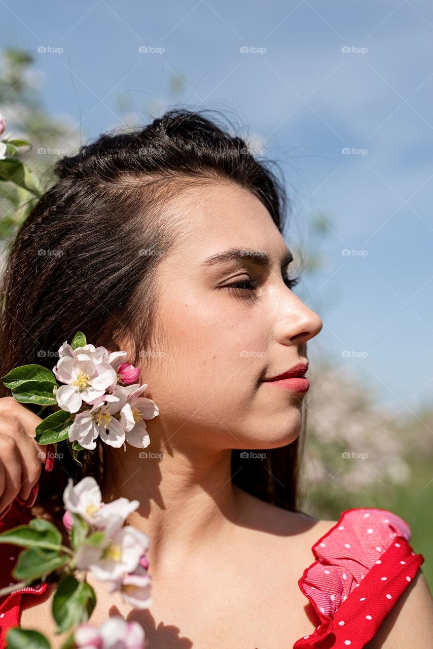 young woman face