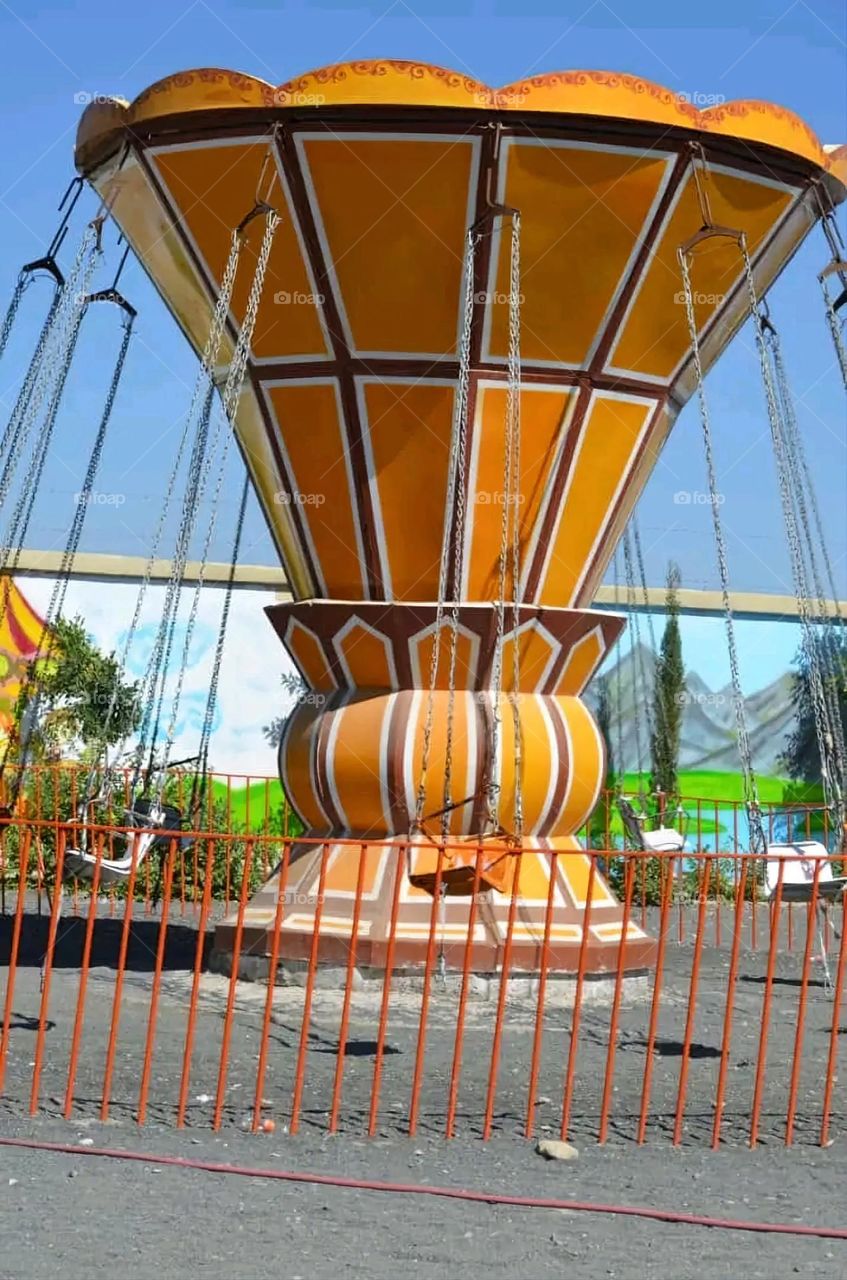 A very beautiful picture, and there is no better picture than it. There is no better picture of green herbs and colorful, red and white roses than it. Glory be to God, the natural and picturesque view, and there is no more