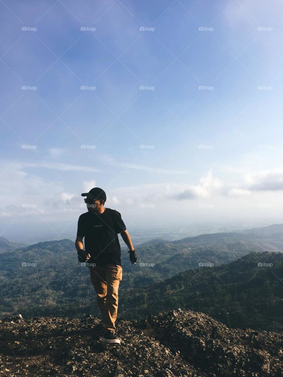 walk to the mountains