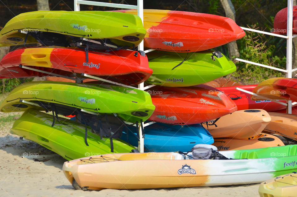 beach green red colors by hkjohan