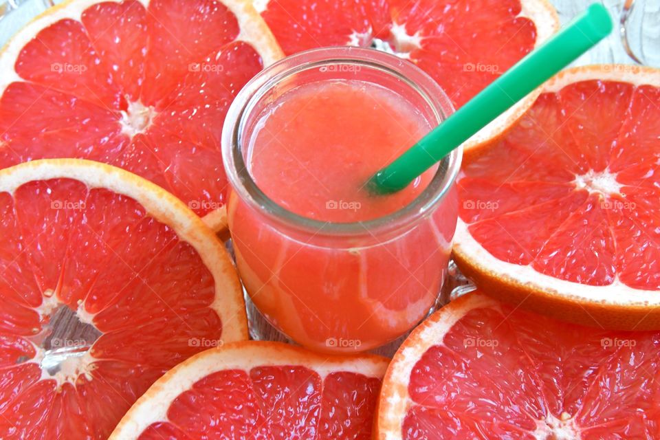 Sliced grapefruit