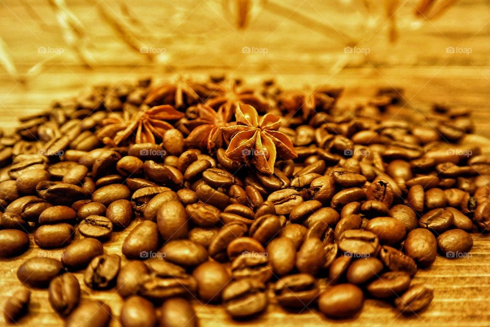 Coffee Beans and star anise 