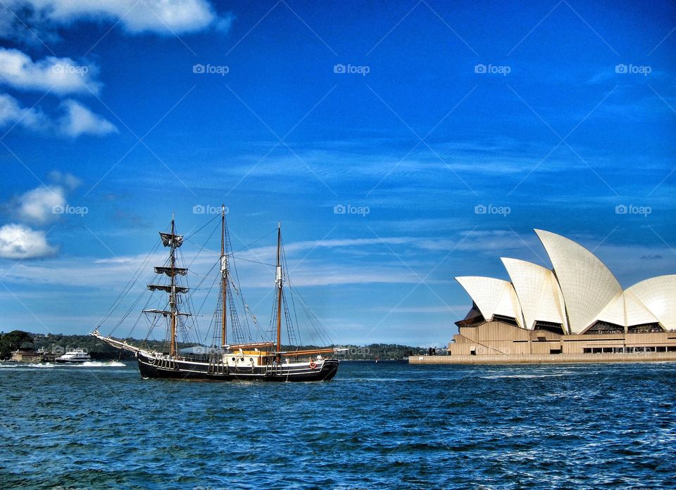 Sydney Opera House. Sydney Opera House and Sail Boat