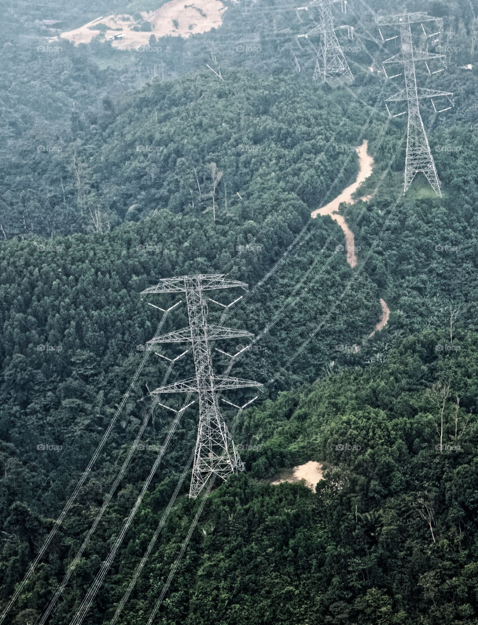 Remote power pylons brings electricity to rural communities