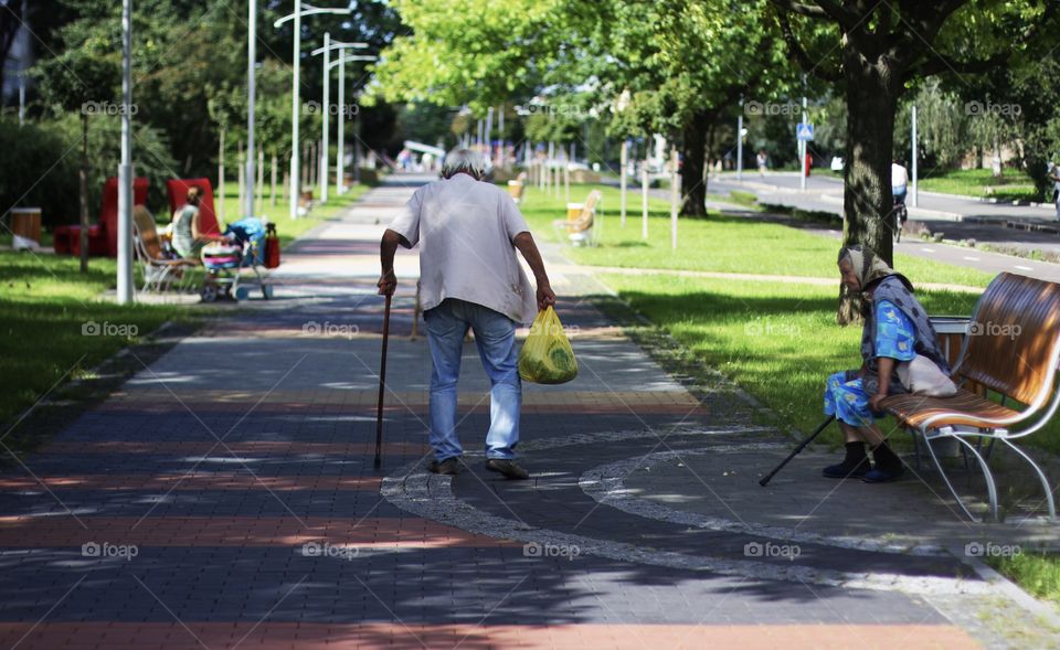 Old people on the alley 