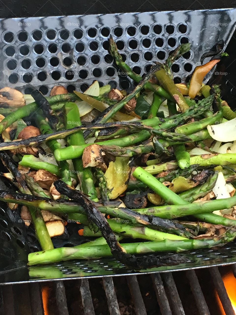 Grilled spring veggies