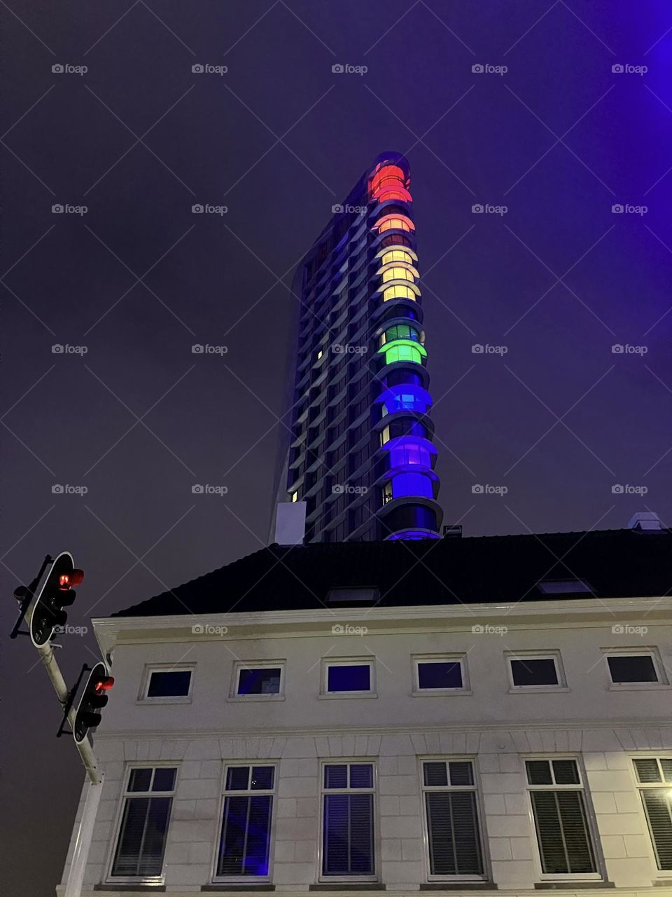 Rainbow colours on a sky rise building 💙🧡💛 💜