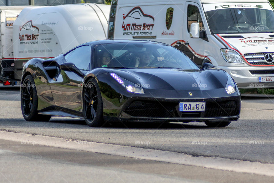 Ferrari 488 italia