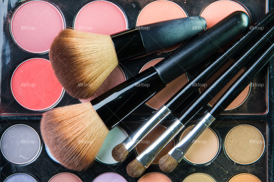 Makeup brushes