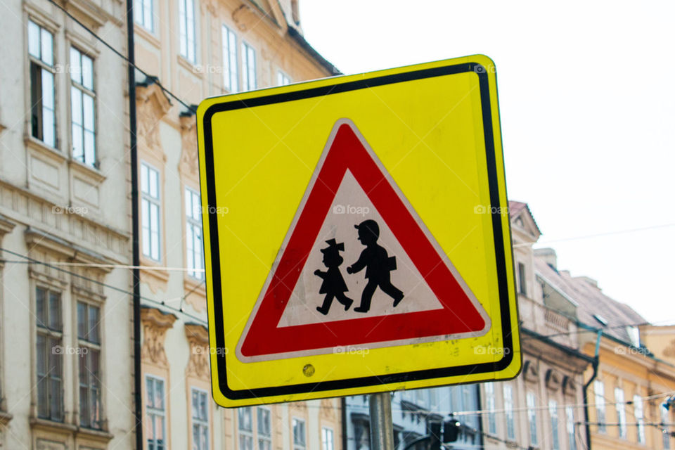 Children crossing sign