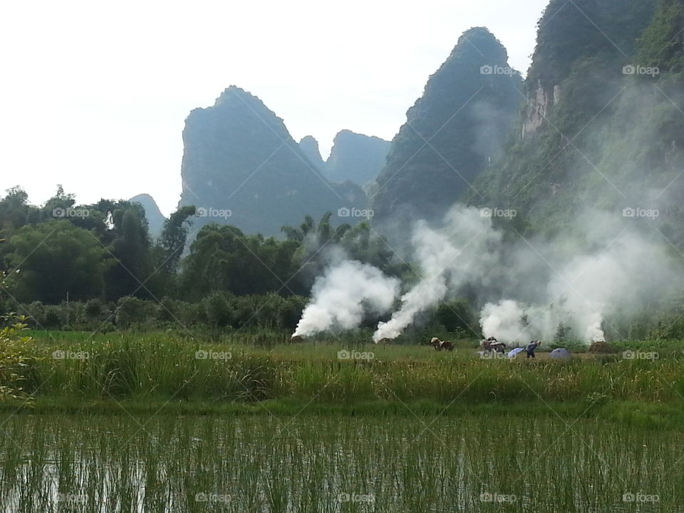 farmers in Chinese mountains