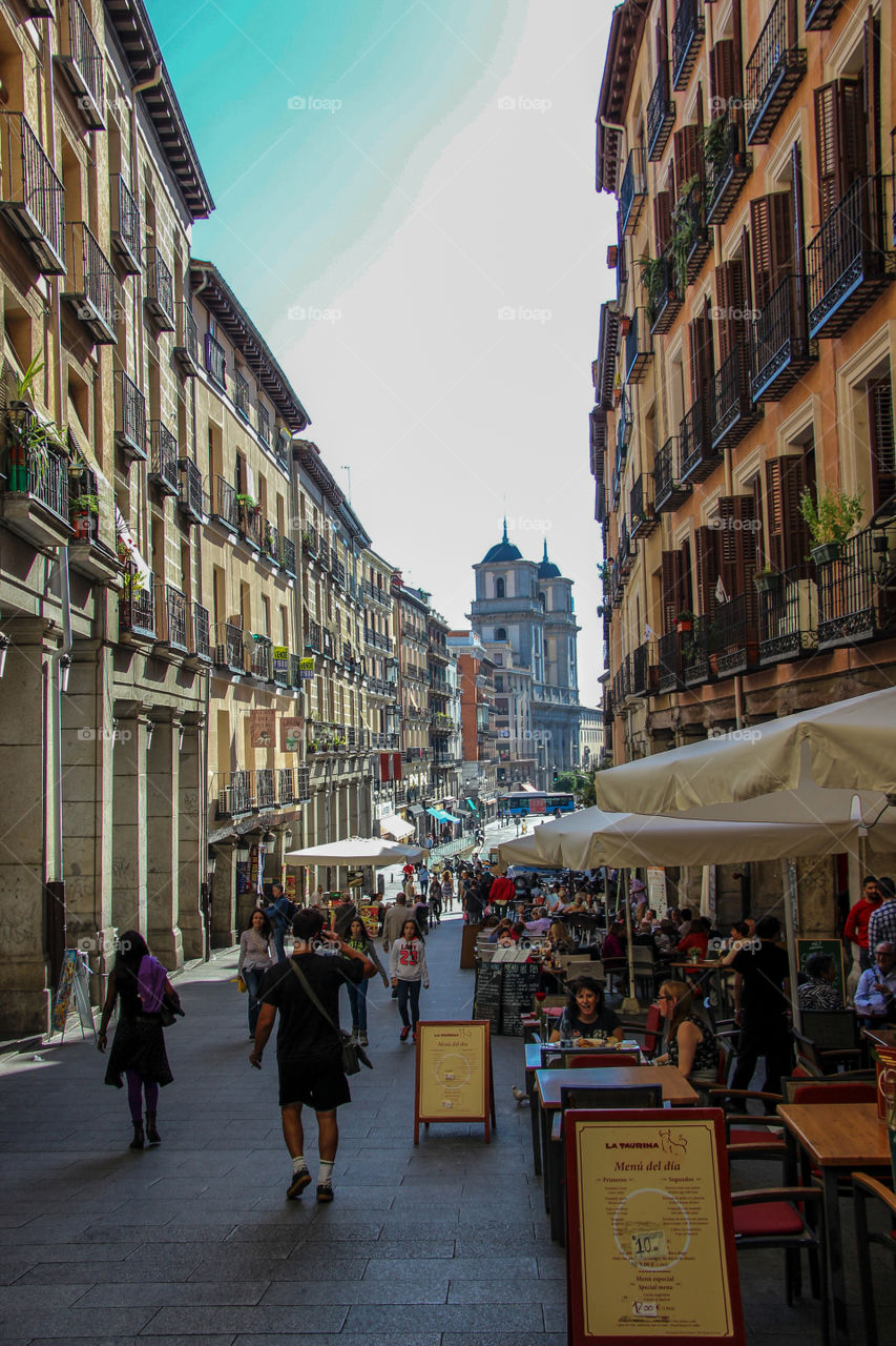 Wandering through Madrid