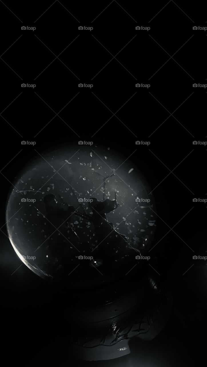 Snow globe..(I can feel love) 🌑