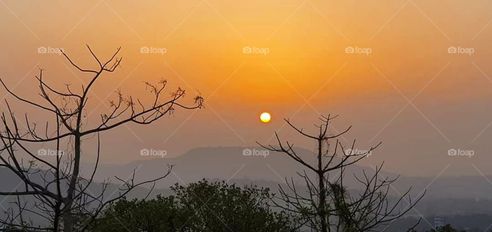 A BEAUTIFUL SUNSET CAPTURED