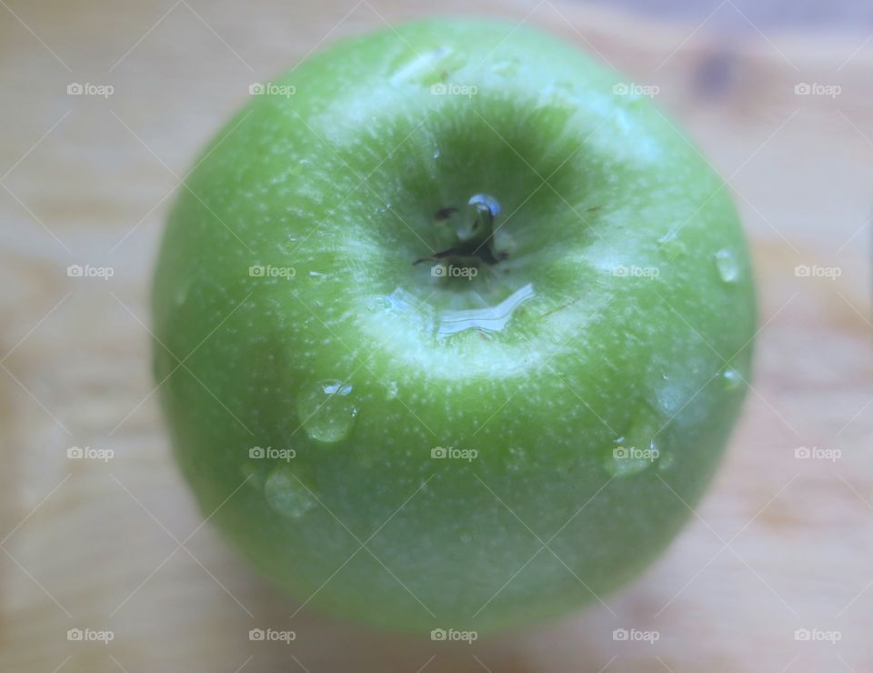 Green apple