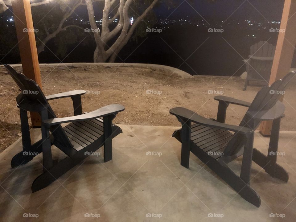 Two is company : summer time travels and catching up with friends under the stars and a cool summer breeze is a wonderful experience 