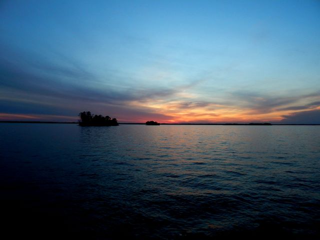 sunset over lake Hartwell