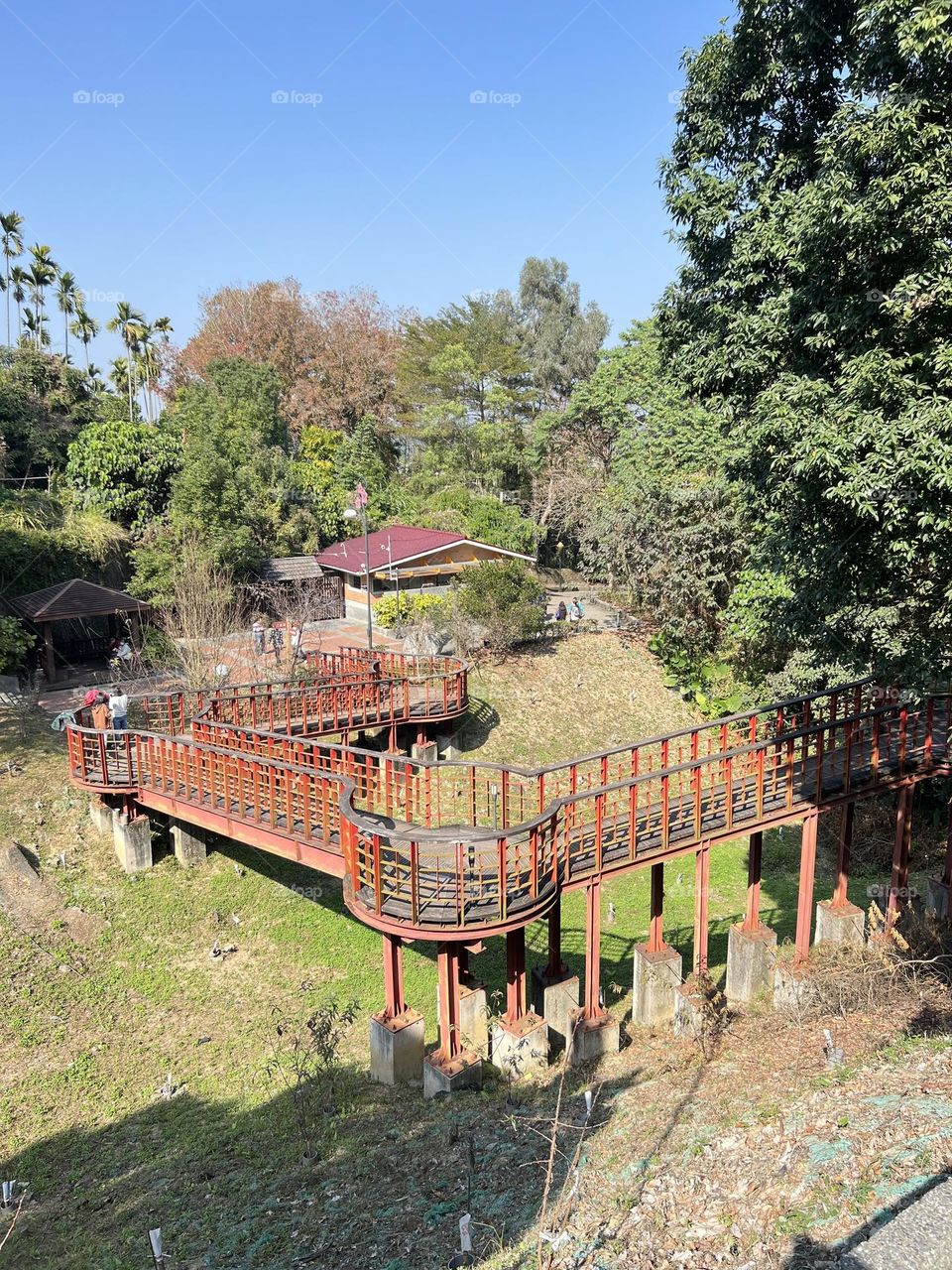 The sun shines and illuminates everything