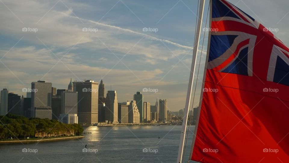 Arriving in New York on QM2